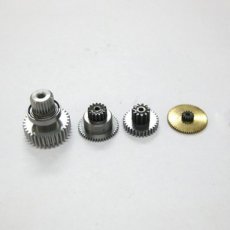 (MKS-O0003070) Servo metal gears package